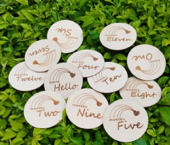  Round Age Monthly Memory Card Wooden Baby Newborn Milestone Cards	